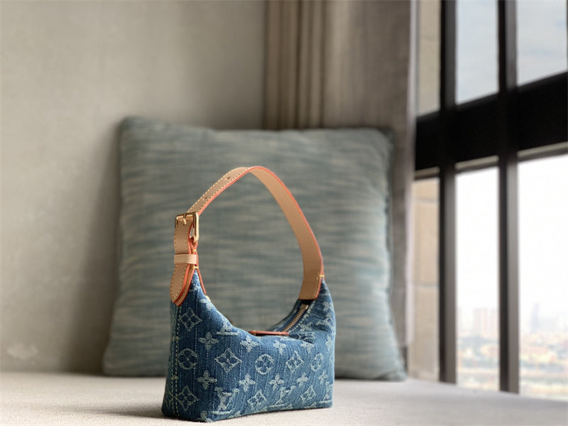  timeless tote bag styled with outfit 12