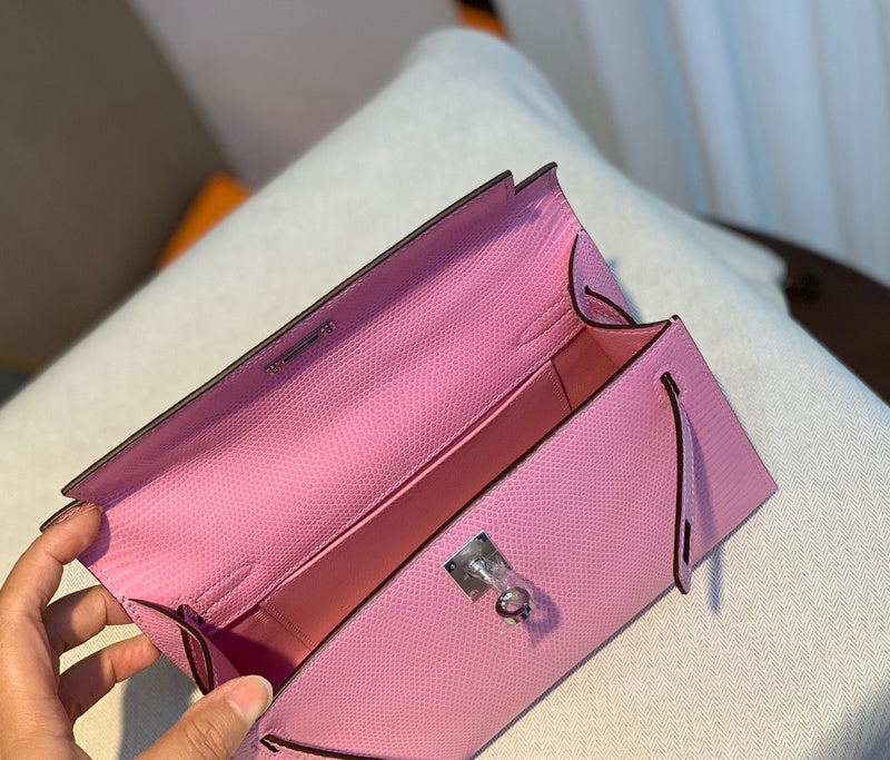 Close-up detail of everyday-ready bag design