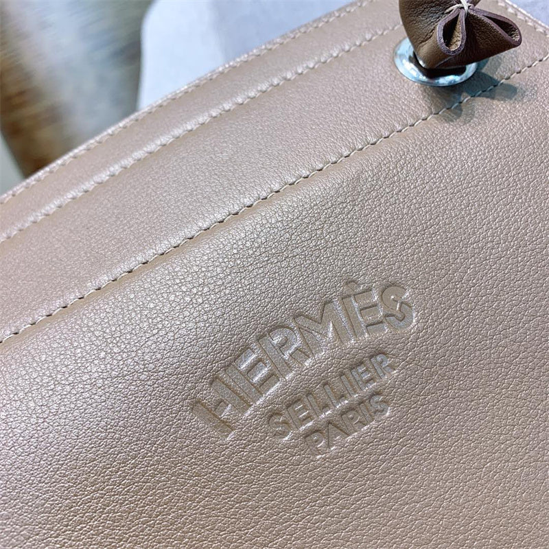 Classic handbag styled for everyday wear