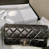  mid purse view 6