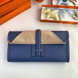 Interior view of classic premium bag