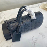 Close-up detail of refined statement women's handbag – women's premium purse