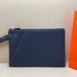  crossbody bag interior and compartment view 15