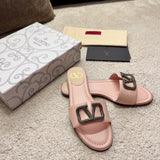 Front view of Valentino Garavani luxury piece style No.255