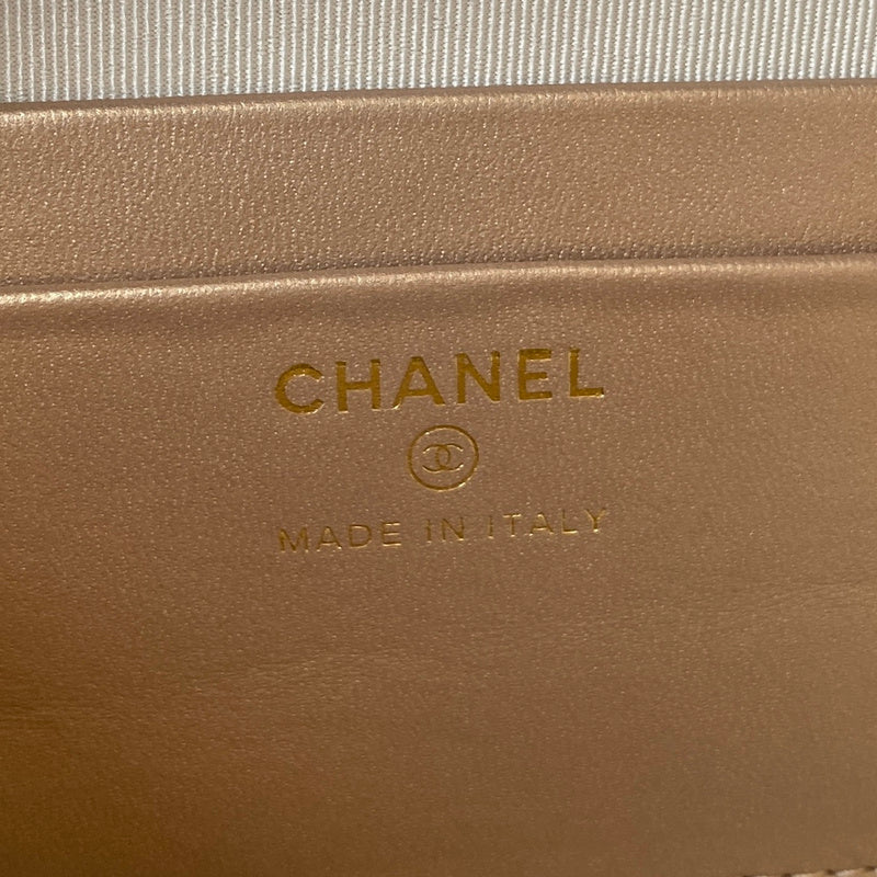  compact purse view 2