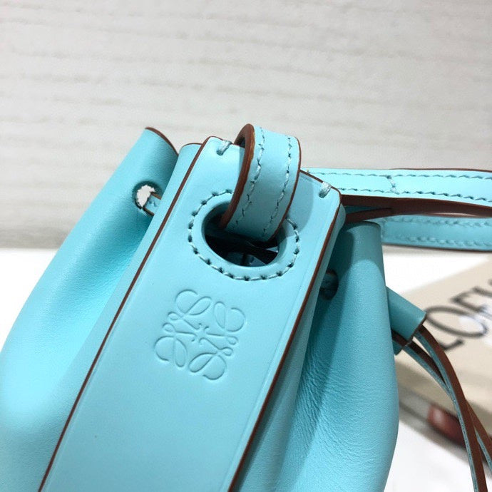 Ziva's Charm handbag – detail view (8.5cm*6.5cm*13cm)