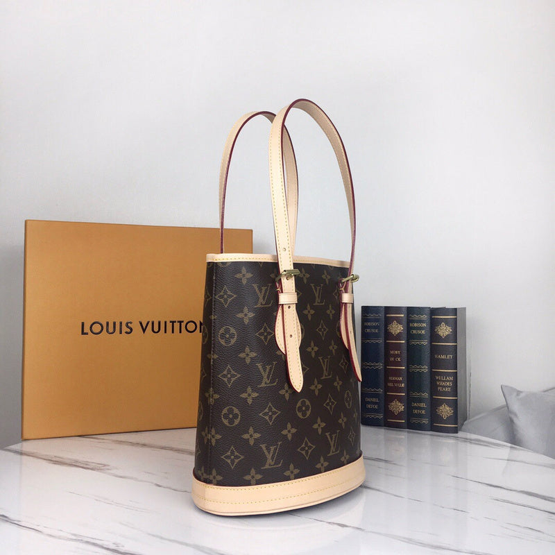 Close-up detail of refined signature women's handbag – women's premium purse
