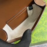 Side profile of classic everyday-luxe women's handbag – women's designer-style accessory