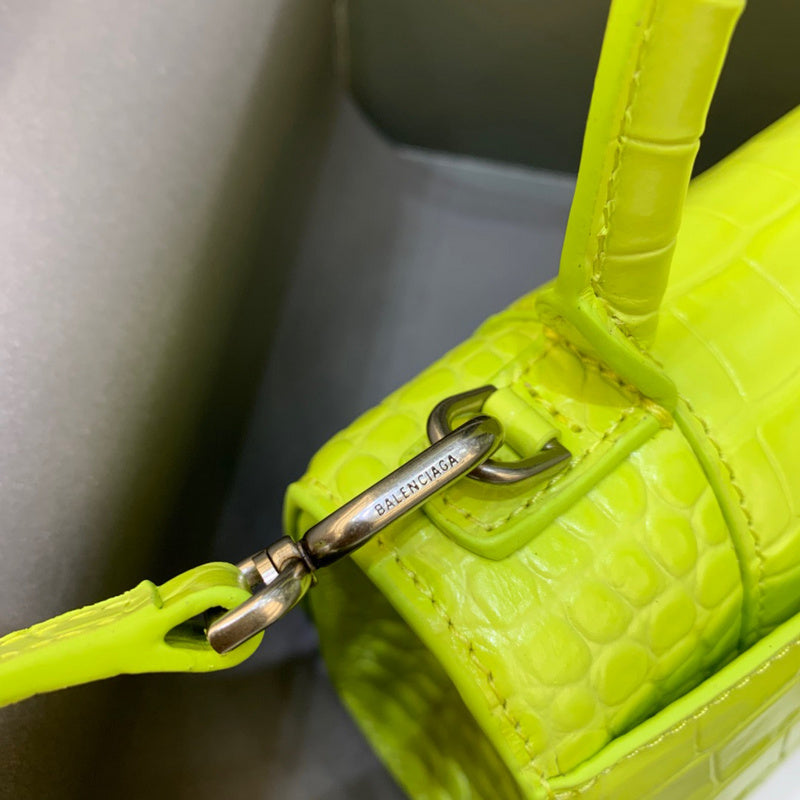 Timeless Premium PU Leather Handbag - Understated Luxury Look | Women's Everyday Carry Handbag #567 - interior view (image 6) of designer-inspired handbag