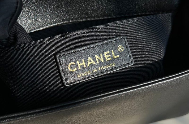  mid purse view 4
