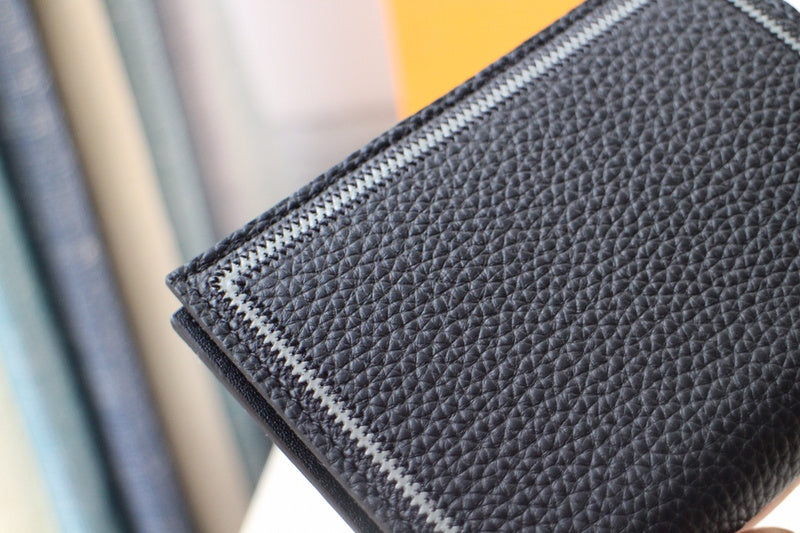 Close-up detail of refined sleek women's handbag – women's premium purse