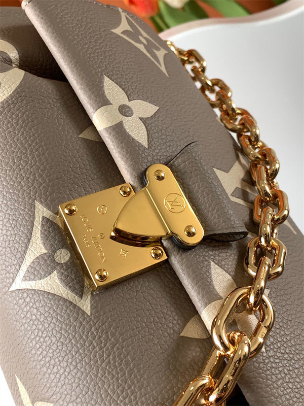  structured bag close-up of hardware and finish 23
