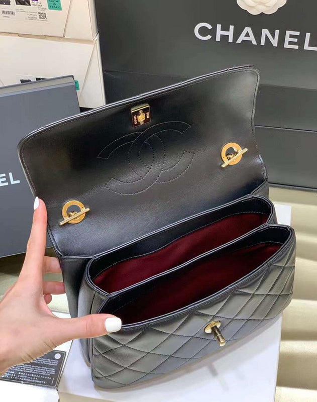  women's handbag, mid design, view 9