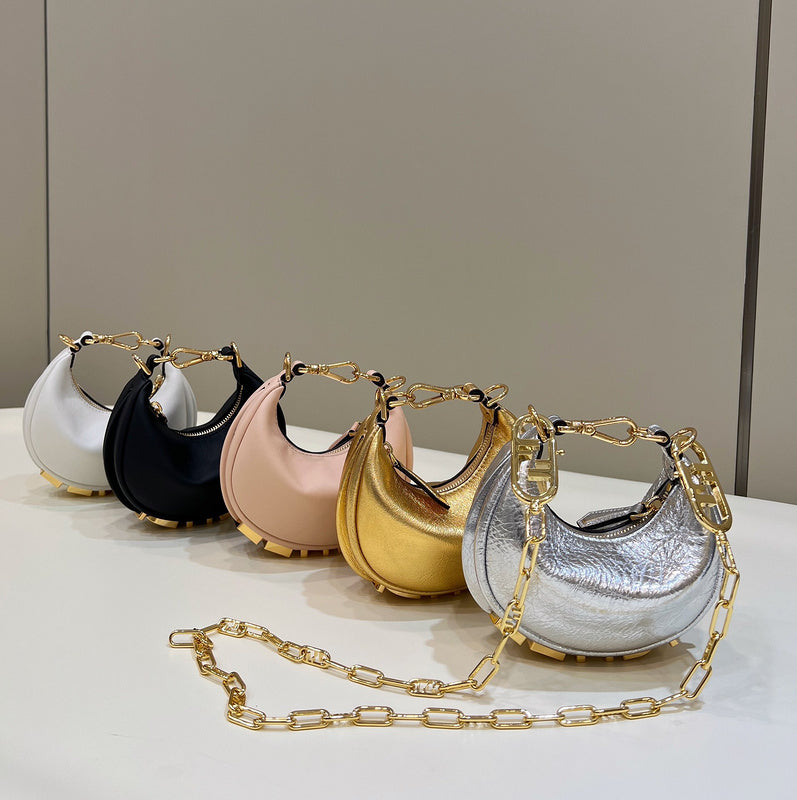 Ziva's Charm handbag – full view (16.5cm*14cm*5cm)