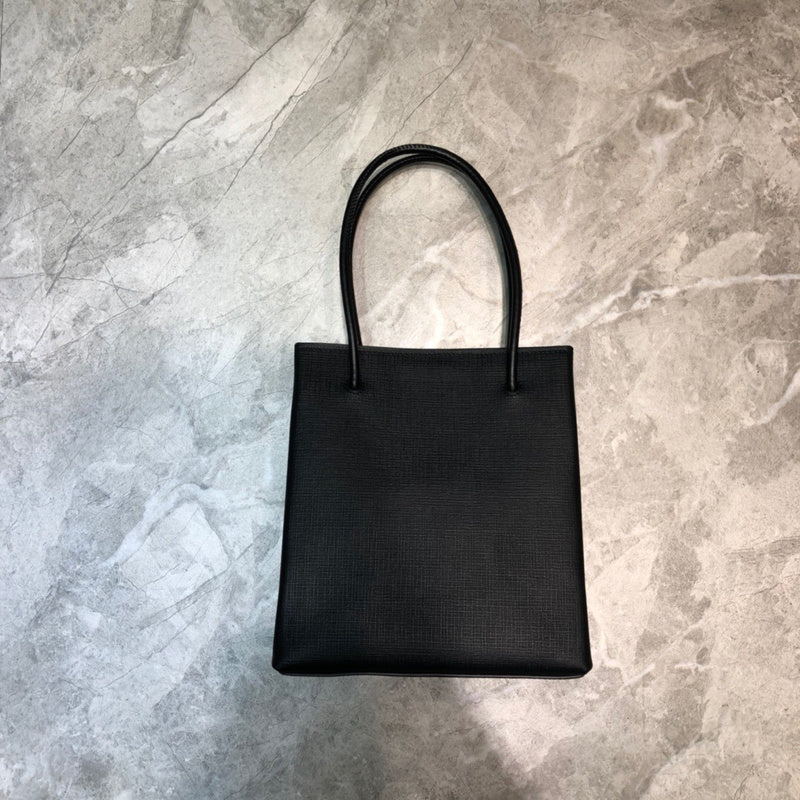 Statement Vegan Leather Handbag - Chic Everyday Appeal | Women's Designer-Inspired Purse #909 - back view (image 4) of designer-inspired handbag