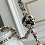 Zivas Charm Versatile Design Designer Handbag (Versatile Style Statement) – Detail View