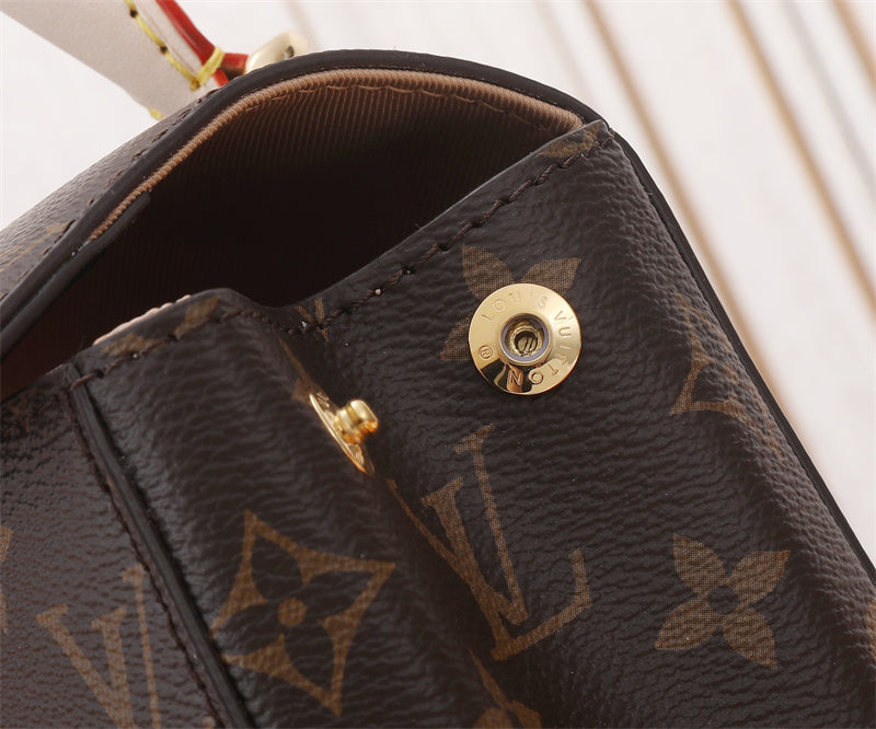 Clean-Lined satchel carried on shoulder