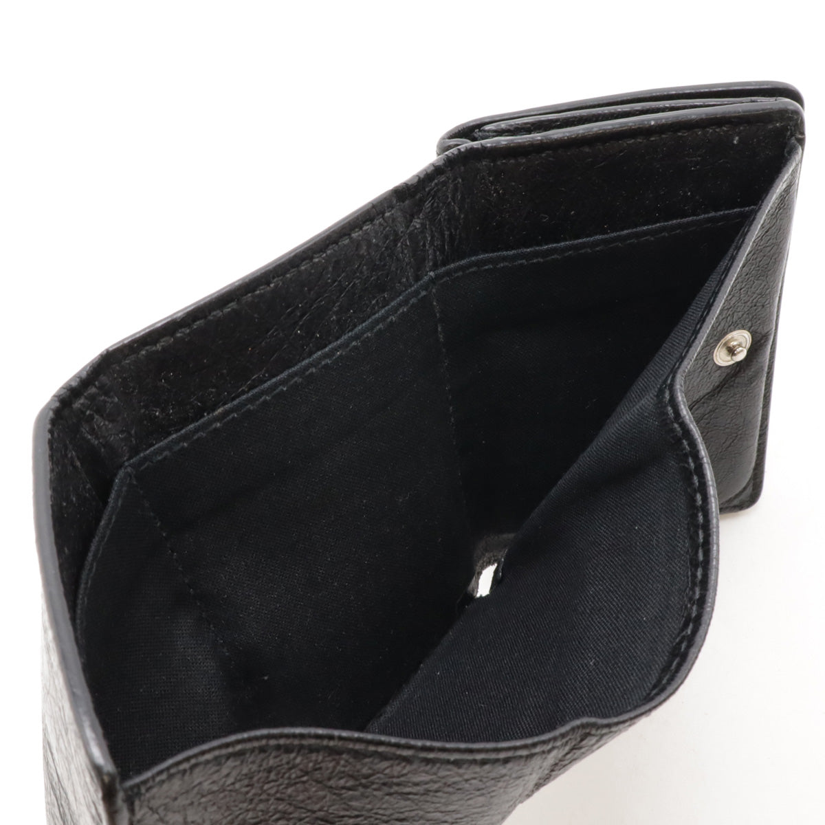 Crisvelin elegant leather Luxury Item interior detail