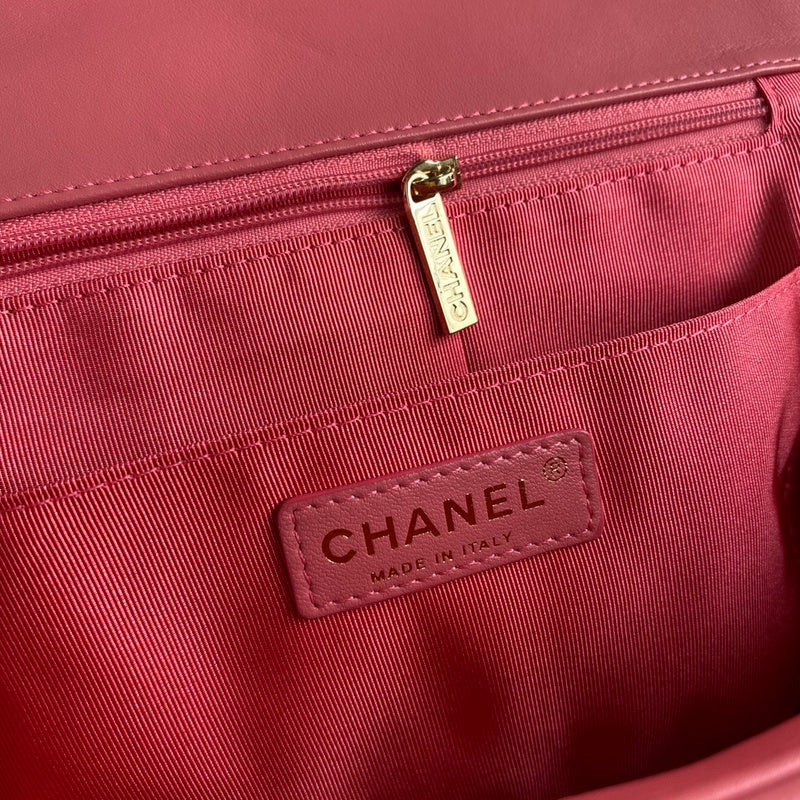  women's handbag, spacious design, view 10