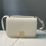 Ziva's Charm handbag – detail view (19cm*6cm*13.5cm)