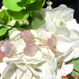 Angled view of Van Cleef & Arpels unisex jewelry piece
