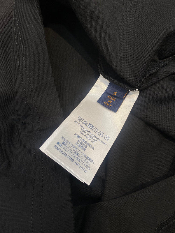 Close-up detail shot of Louis Vuitton cotton t-shirt with tailored silhouette