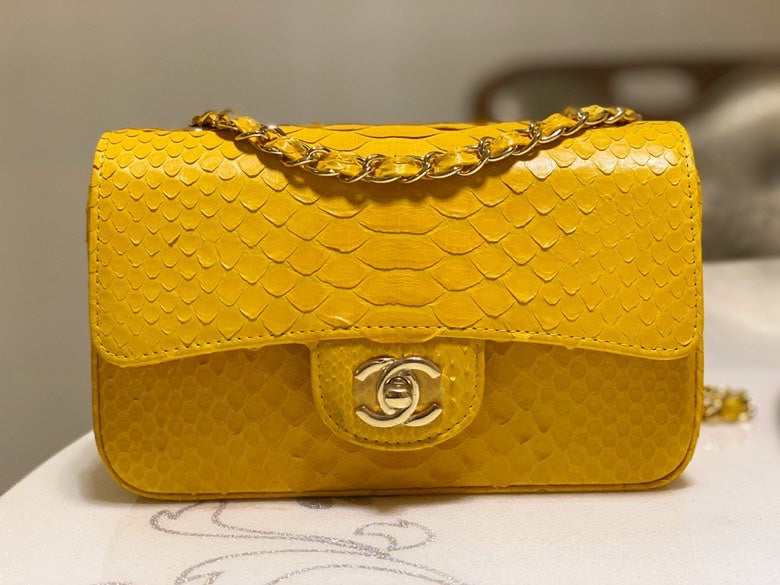  versatile purse view 4