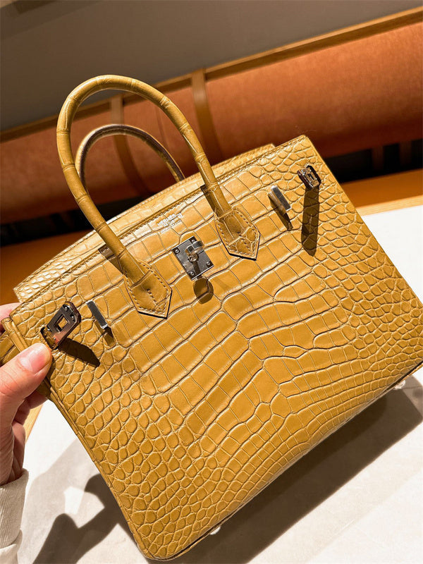  clean-lined crossbody bag detail view showing craftsmanship 44