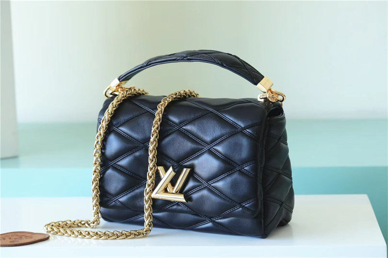  carryall bag interior and compartment view 9