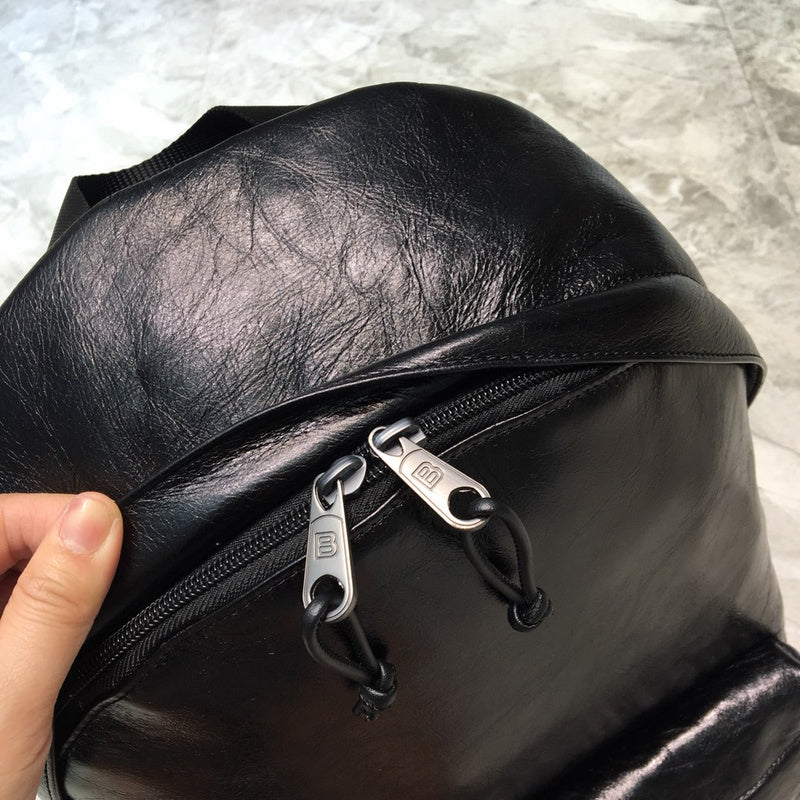 Statement Faux Leather Handbag - Everyday Elegance | Women's Designer-Inspired Purse #158 - back view (image 4) of designer-inspired handbag