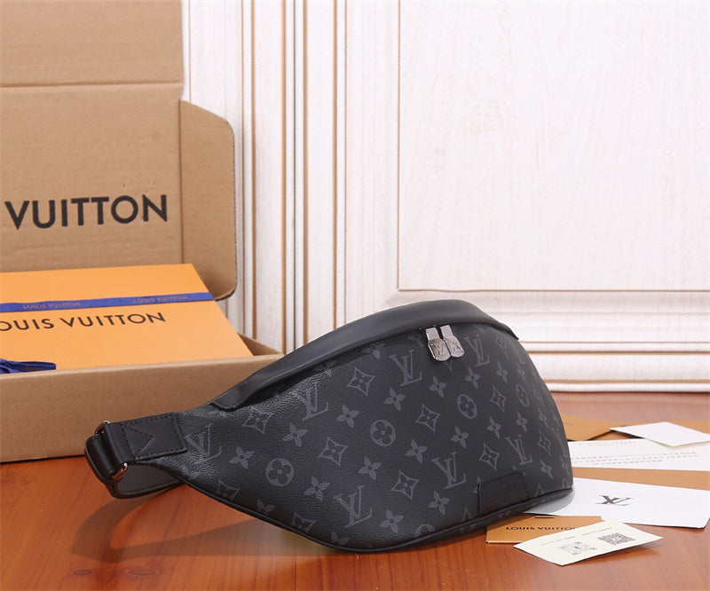  structured bag interior and compartment view