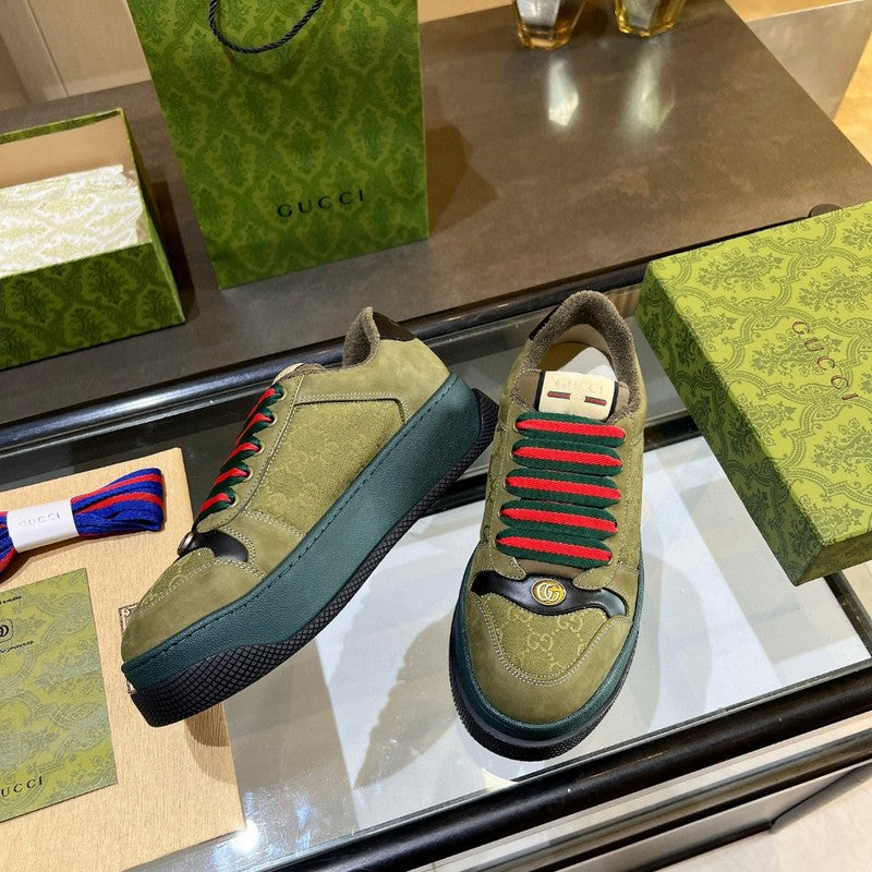 Side profile of Gucci classic monochrome sneakers cushioned comfort fit
