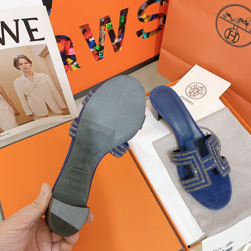 Hermes shoes Style 328 - logo and branding close-up