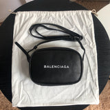 Side profile of modern elevated women's handbag – women's statement bag