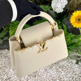  structured bag interior and compartment view 27