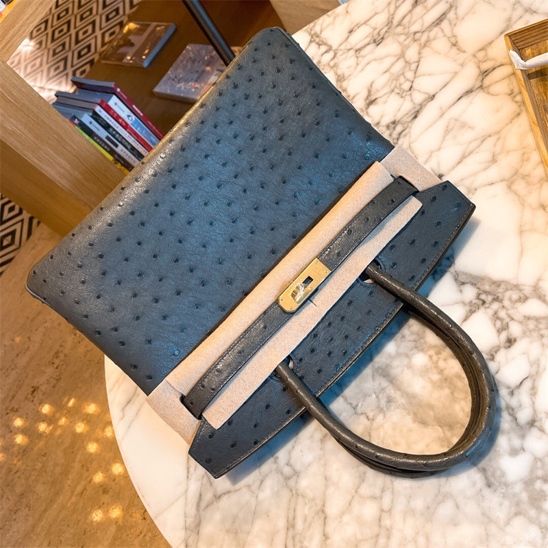 Chic bag shown from front angle