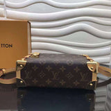 Styled lifestyle shot of structured chic women's handbag – women's everyday handbag