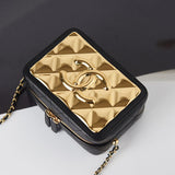  women's handbag, versatile design, view 2