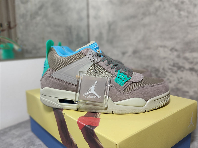 Nike clean off-white luxury sneakers view 4 classic court silhouette