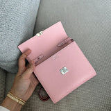  Tailored carryall bag front view 7