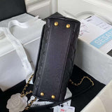 Zivas Charm Understated Luxury Everyday Handbag (Premium Everyday Carry) – Styled Look