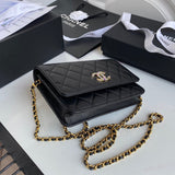 Zivas Charm Understated Luxury Fashion Handbag (Statement-Ready Design) – Detail View