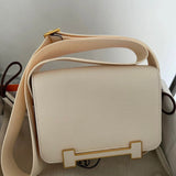 Crisp handbag styled for everyday wear