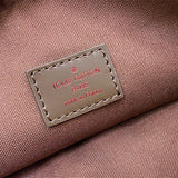  shopper bag interior and compartment view 9