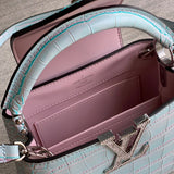  satchel interior and compartment view