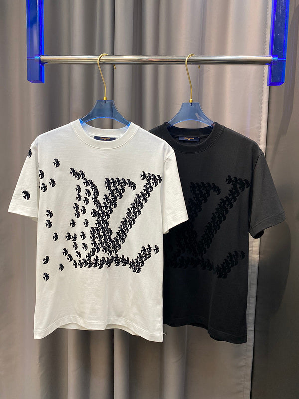 Back view of Louis Vuitton cotton t-shirt with tailored silhouette