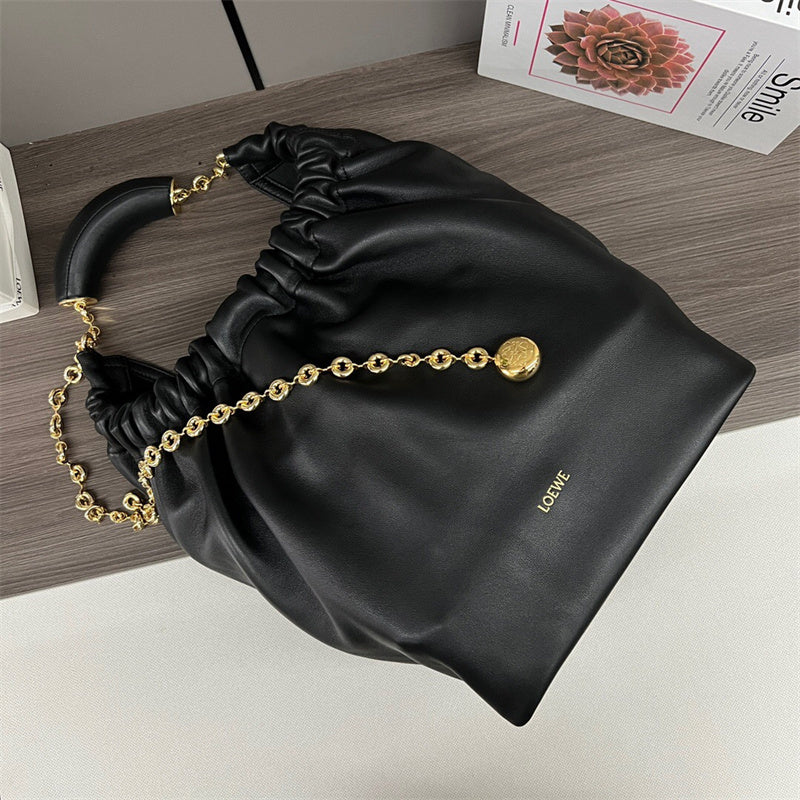Ziva's Charm handbag – close-up view (34cm*13.5cm*33cm)