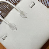 Close-up detail of balanced bag design