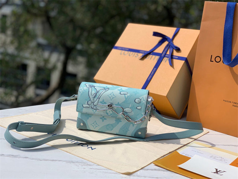  Timeless crossbody bag front view 7