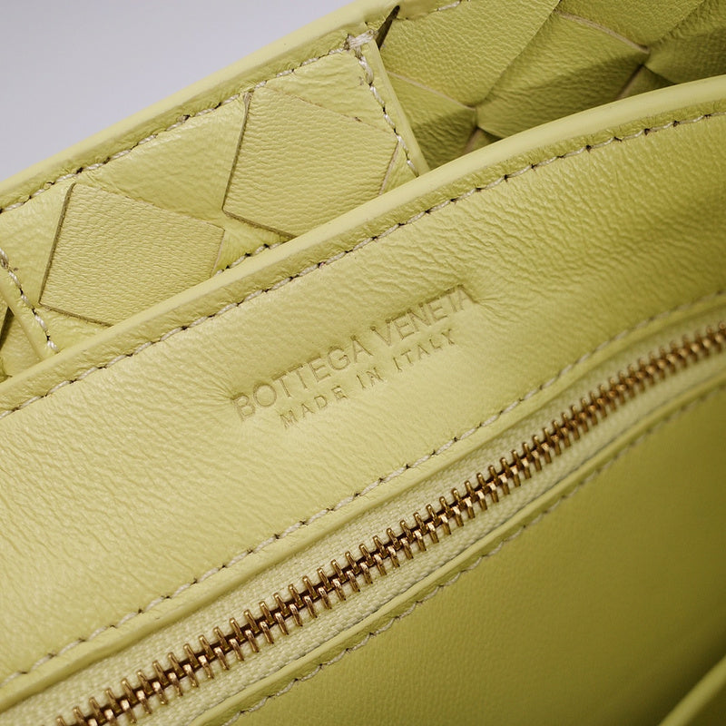 Classic Vegan Leather Handbag - Refined Silhouette | Women's Premium Handbag #1560 - close-up detail shot (image 3) of designer-inspired handbag